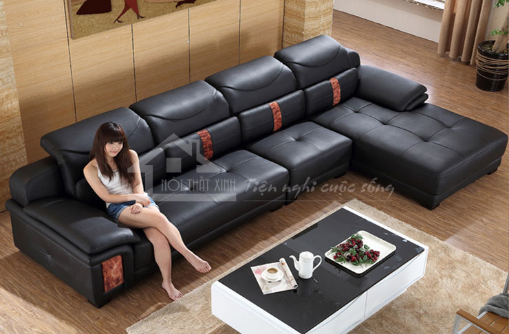 Không gian cuốn hút với ghế sofa phòng khách màu đen