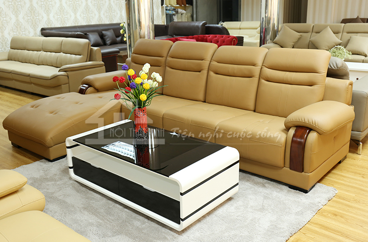 Những bộ ghế sofa có gam màu ánh kim rất thích hợp cho người bản mệnh Kim