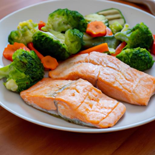 Món cá hồi hấp với rau củ là một lựa chọn bữa ăn lành mạnh