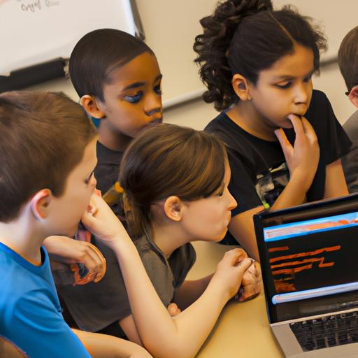 Học sinh tham gia khóa học lập trình game bằng Scratch trong lớp học