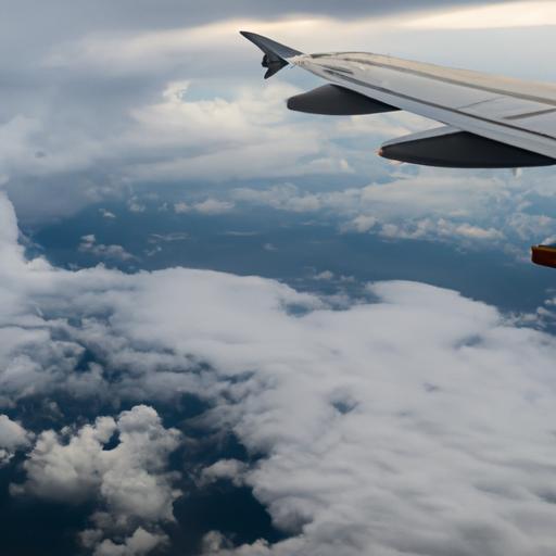 Máy bay trên mây khi bay từ Hồ Chí Minh đến Hà Nội