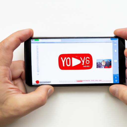 Sử dụng ứng dụng Youtube trên điện thoại di động để xem và tải video của người khác