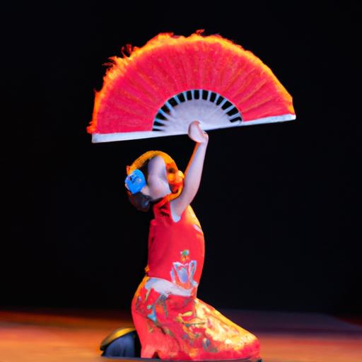 Cô gái trẻ mặc áo dài đỏ, cầm quạt và biểu diễn một điệu nhảy duyên dáng trên sân khấu