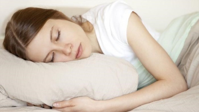 14. Đánh một giấc ngủ ngắn giữa ngày là một phương pháp giúp tăng năng suất làm việc và giảm căng thẳng, giúp cơ thể và tâm trí thư giãn và sẵn sàng đối mặt với những thử thách tiếp theo.