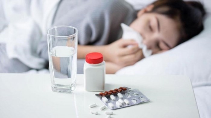 Ngoài việc duy trì sự vệ sinh cá nhân và giữ khoảng cách xã hội, dùng thuốc để làm dịu các triệu chứng cảm cúm cũng là một trong những cách hữu hiệu để giảm thiểu tác động của bệnh đối với sức khỏe của chúng ta.