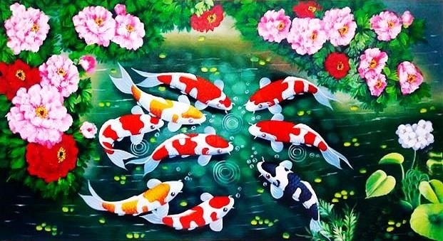 Tranh Cửu Ngư Quần Hội là một tác phẩm nghệ thuật tuyệt vời của người Trung Hoa, miêu tả sự hội tụ của chín con rồng, biểu tượng của quyền lực và may mắn, trong một cảnh đại ngàn và hồ nước tuyệt đẹp.