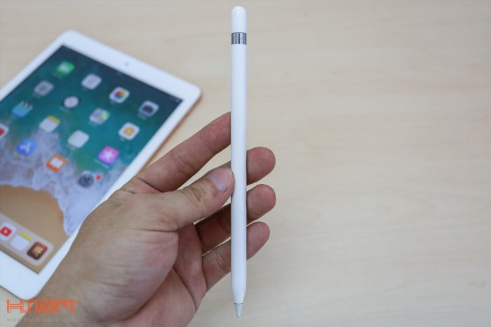 Đập hộp iPad 2018 (Gen 6): Cấu hình mạnh, giá tốt, hỗ trợ Pencil