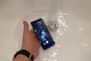 Xiaomi mi 8 có chống nước không